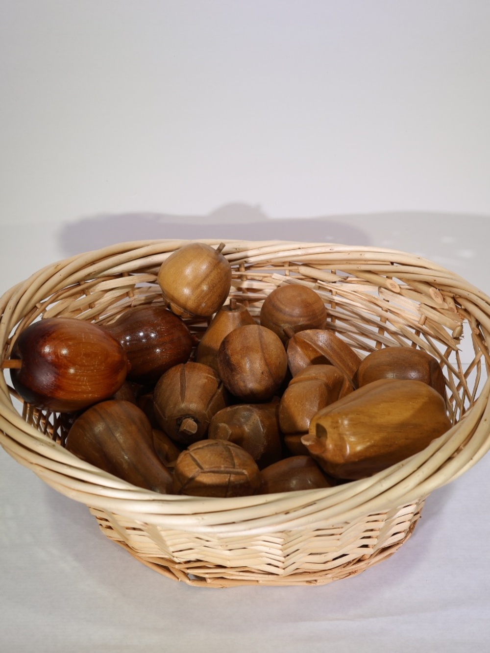 Vintage MCM Hand-Carved Wooden Fruit & Vegetables 15 Pieces SOLD AS IS